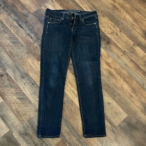 Non distress skinny jeans -American eagle